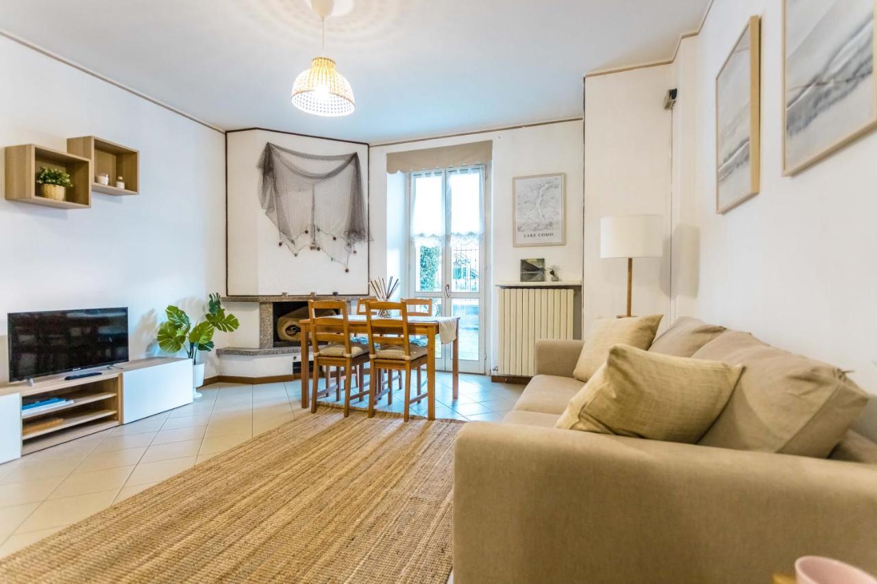 Lago Azzurro Apartment Варенна Экстерьер фото